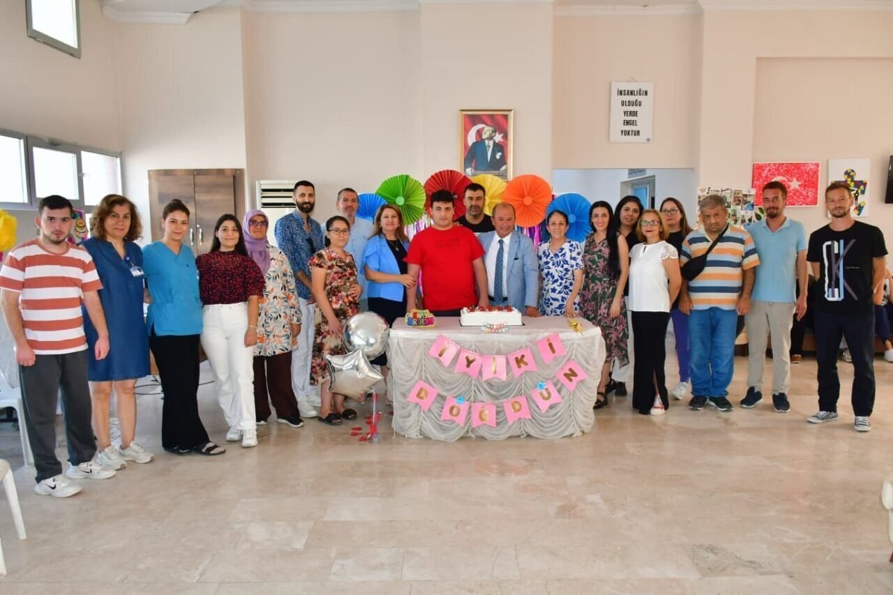 Muradiye Engelsiz Yaşam Merkezi’nde yeni eğitim yılı başladı Muradiye Engelsiz Yaşam Merkezi’nde yeni eğitim yılı başladı