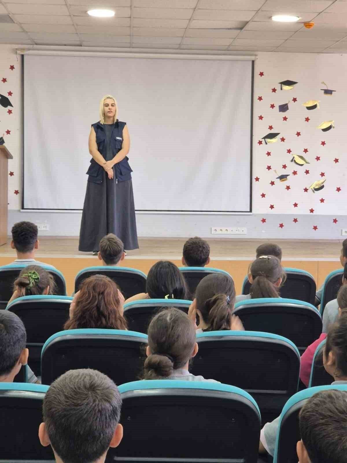 SİBERAY ile çocuklar güvenli İnternete adım atıyor