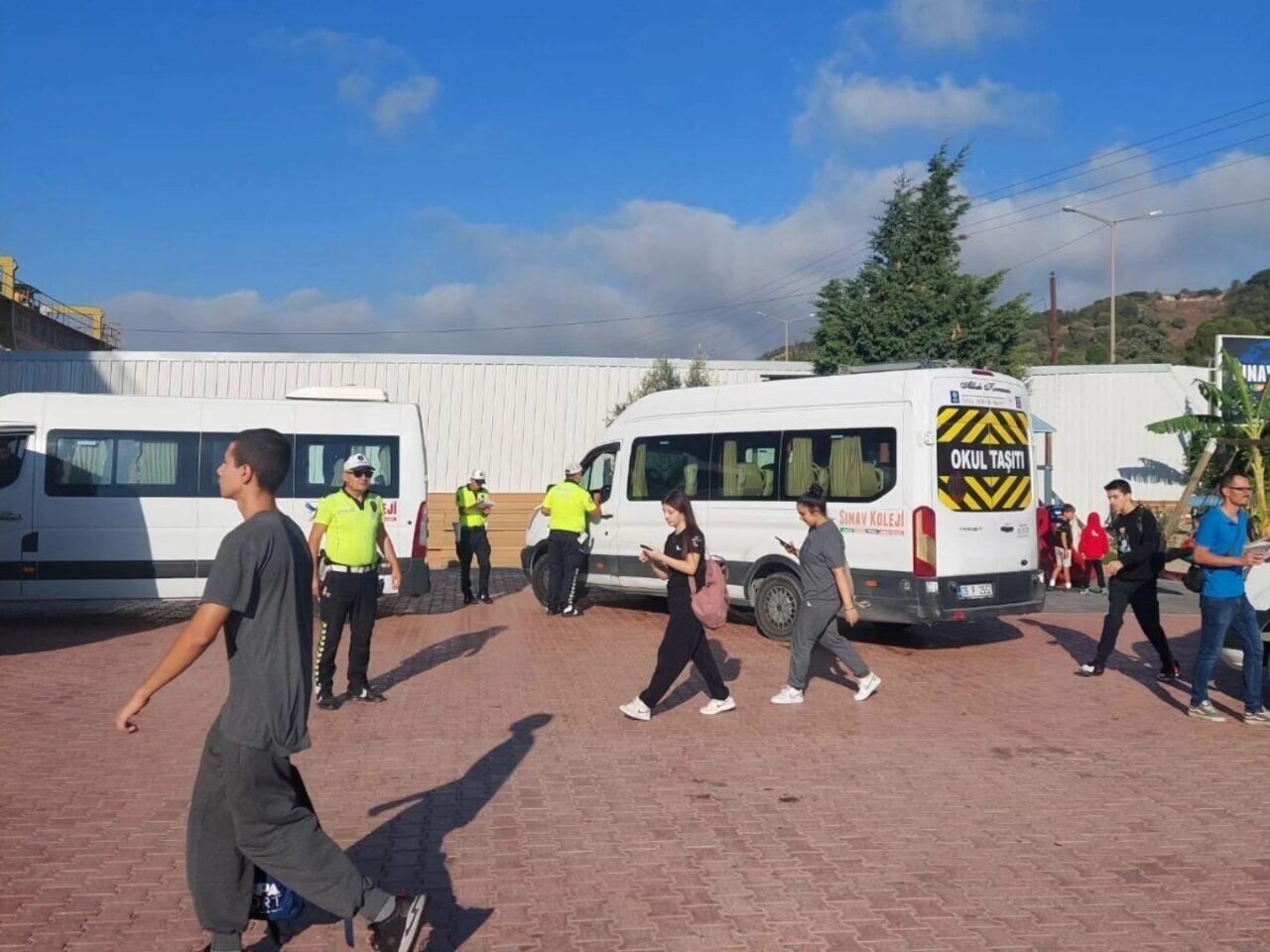 Söke’de okul servis araçlarına sıkı denetim