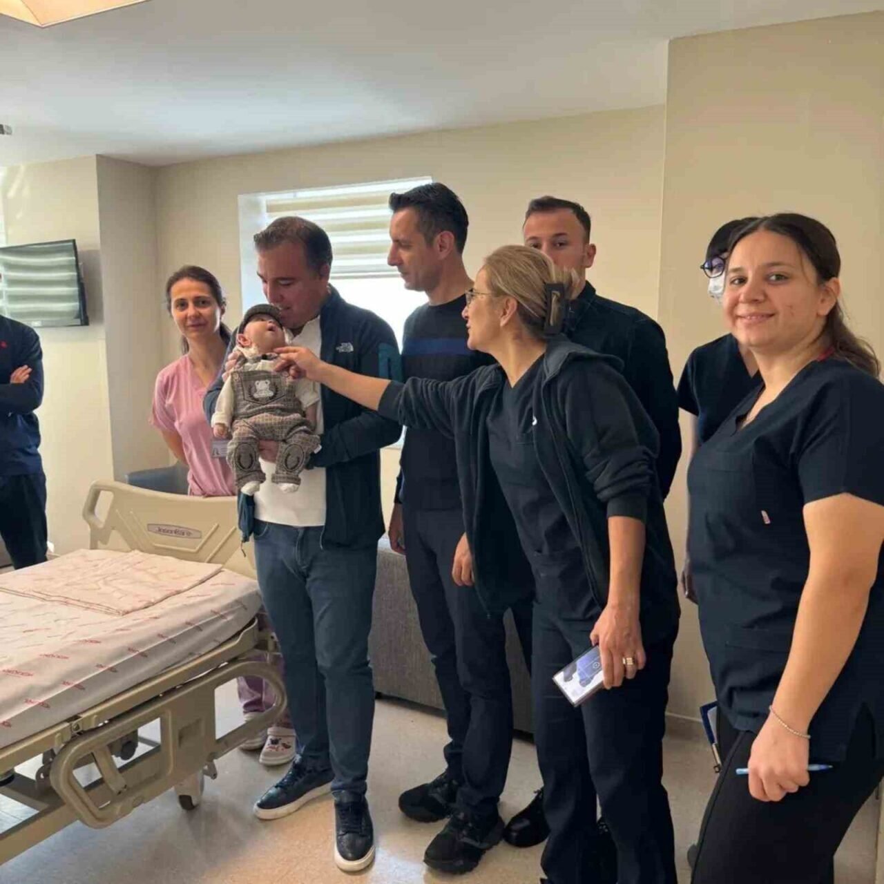 10 aylık Mahmoud’un Filistin’den Antalya’ya zorlu karaciğer nakil yolculuğunda mutlu son