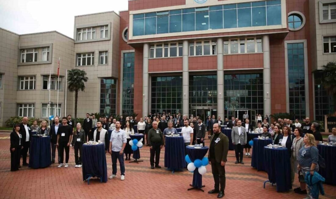 ADÜ’de 2025 mezunları buluştu Adnan Menderes Üniversitesi İnsan Kaynakları, Kariyer ve Mezunlarla İlişkiler Koordinatörlüğü