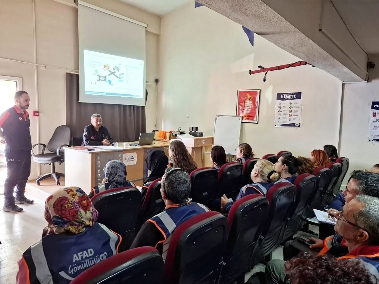 AFAD Aydın’dan gönüllülere afet farkındalık eğitimi