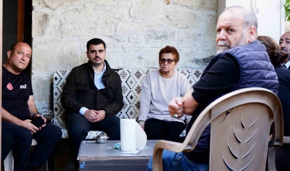 AK Parti Genel Sekreteri İnan, Foça’da selden etkilenen mahalleleri ziyaret etti: “Mağduriyetlerin giderilmesi için gerekli çalışmalar yapılacak” AK Parti Genel Sekreteri ve İzmir Milletvekili Eyyüp Kadir İnan,