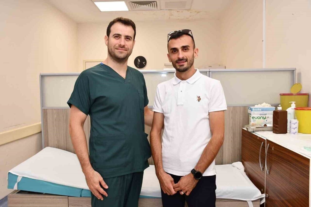 Alanya’da akciğeri sönen hasta, uyanık şekilde yapılan ameliyatla sağlığına kavuştu Alanya’da akciğeri sönen hasta, uyanık şekilde yapılan ameliyatla sağlığına kavuştu