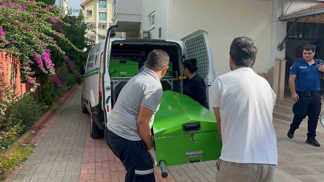 Alanya’da yabancı uyruklu yaşlı adam evinde ölü bulundu