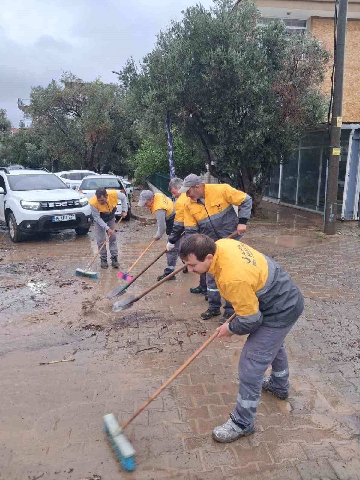 Aliağa Belediyesinden sel bölgesine destek