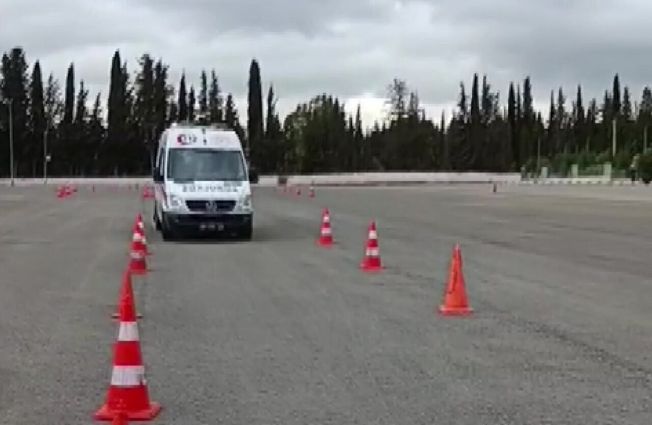 Ambulans sürücülerine ASGE eğitimi verildi Ambulans sürücülerine ASGE eğitimi verildi