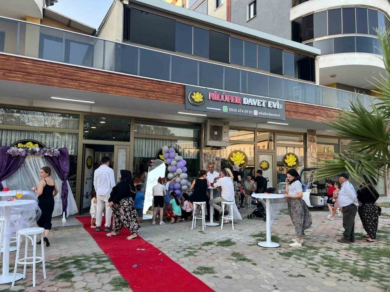 Anne kız el ele verdi, Köşk’teki tüm kadınların sorunlarına çözüm üretti Anne kız el ele verdi, Köşk’teki tüm kadınların sorunlarına çözüm üretti