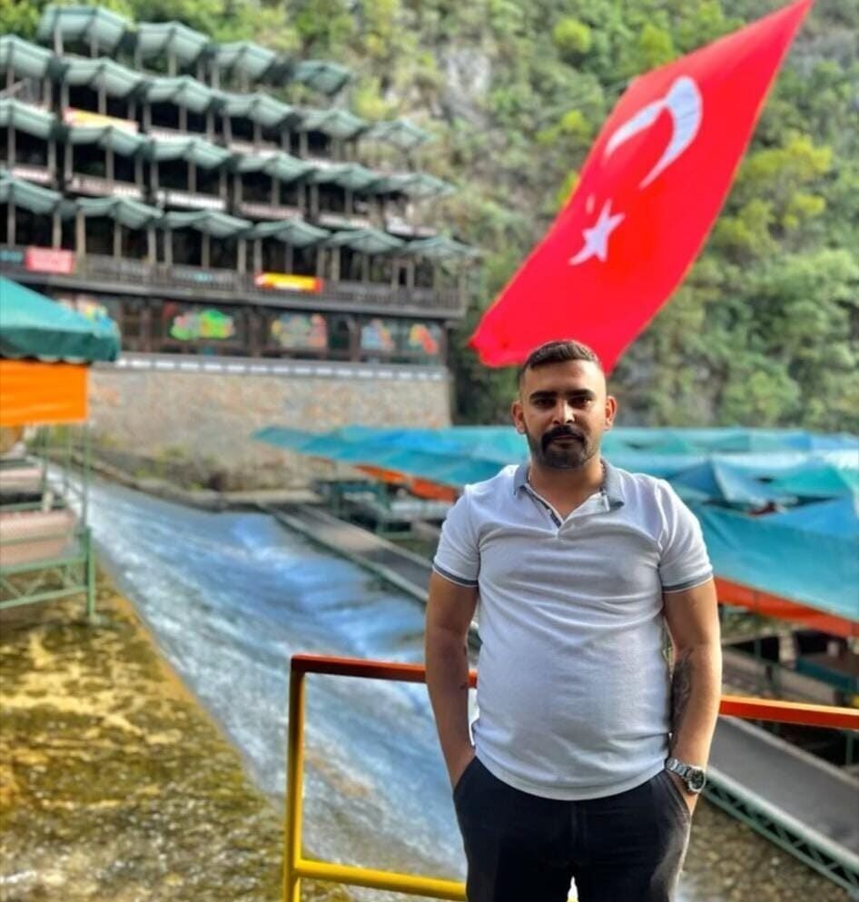 Antalya’da 2 kişinin ölümüyle sonuçlanan silahlı kavga şüphelileri adliyeye sevk edildi