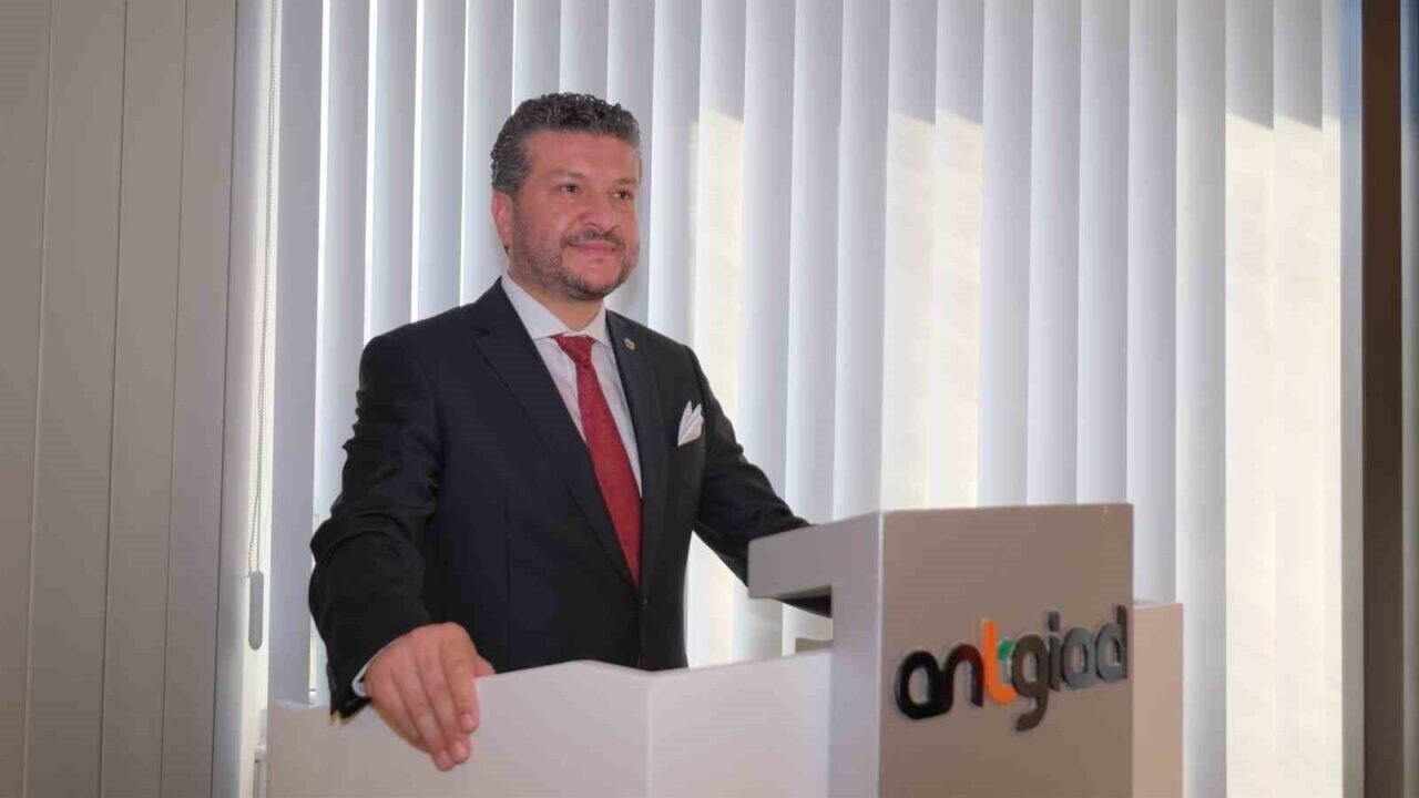 ANTGİAD yeni ofisini açtı