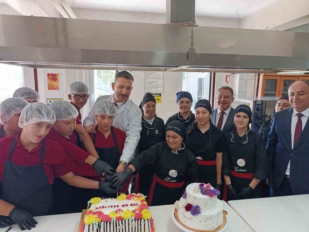 "Atölyede 1 Gün Projesi" Gördes’te başladı