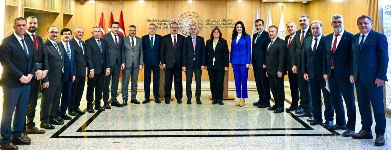 Aydın Büyükşehir Belediye Başkanı Çerçioğlu’ndan Aydın’a banliyö müjdesi