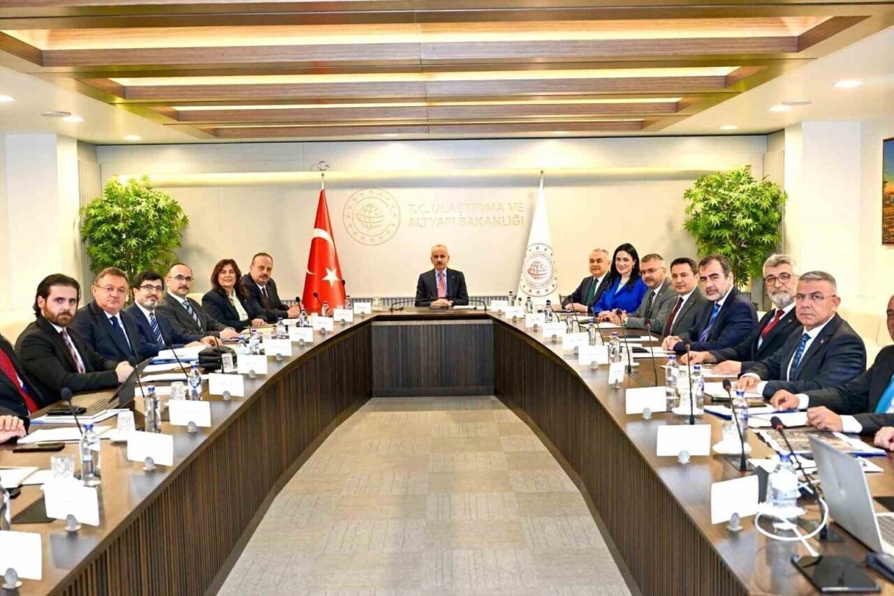 Aydın Büyükşehir Belediye Başkanı Çerçioğlu’ndan Aydın’a banliyö müjdesi