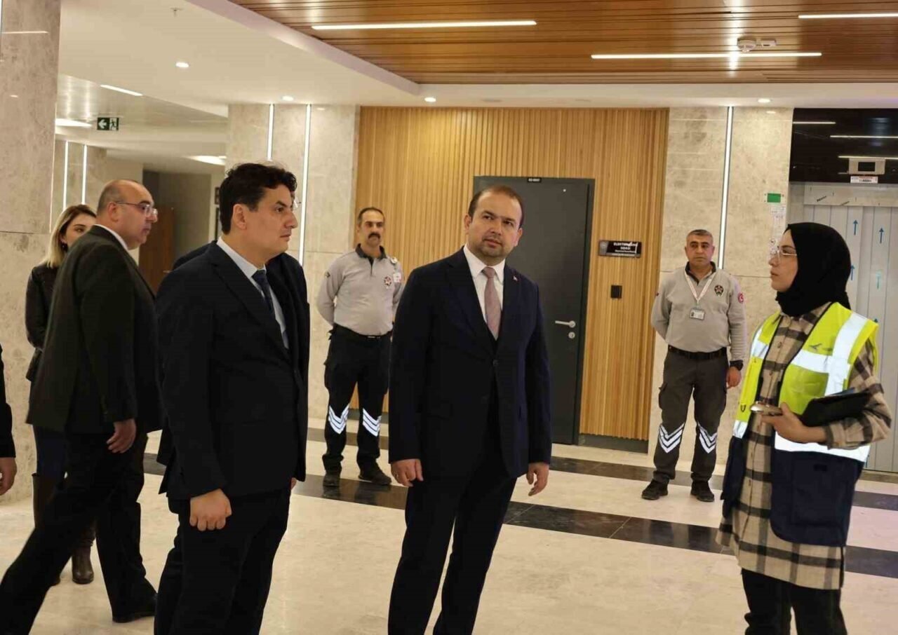 Aydın Şehir Hastanesi’nde son hazırlıklar yapılıyor