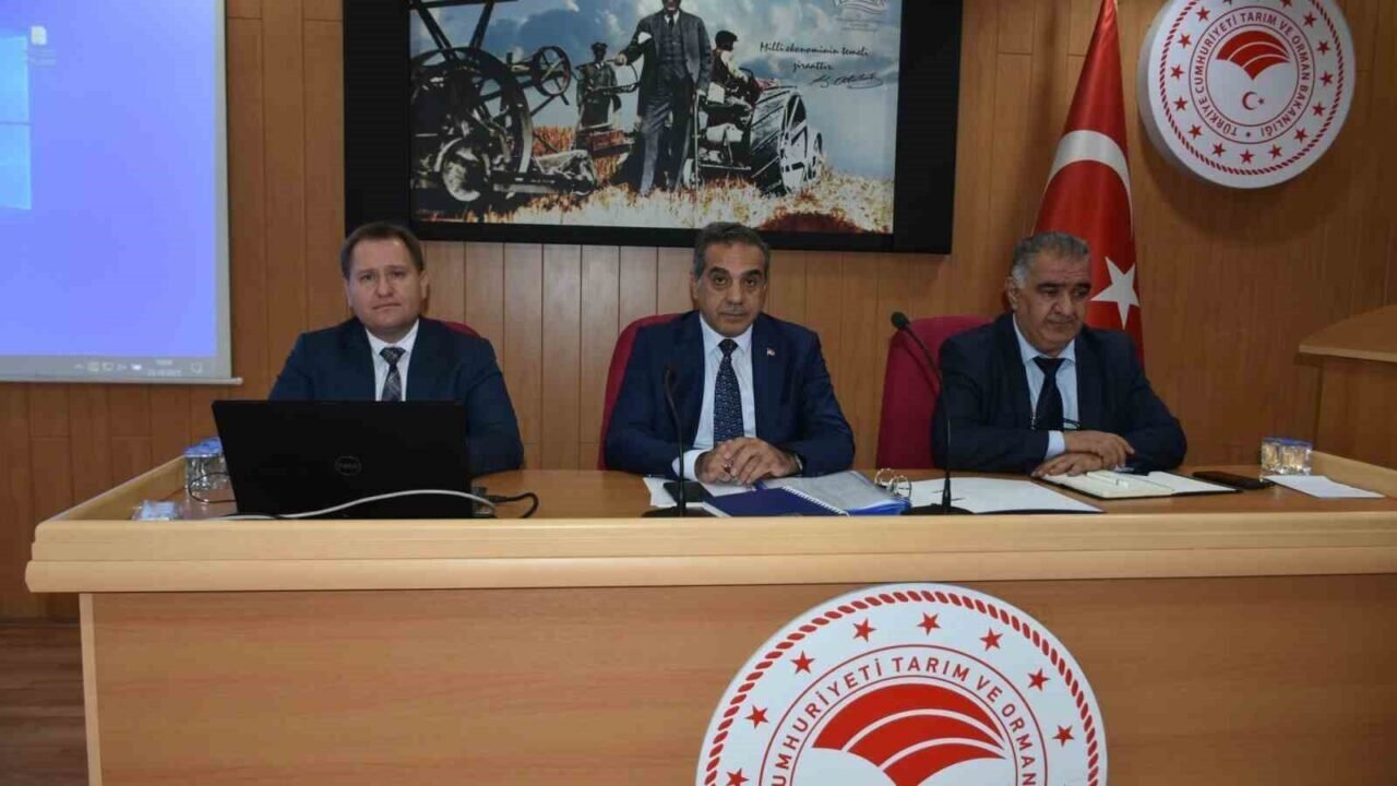 Aydın Tarım ve Orman Müdürlüğü’nde 2025 yılı değerlendirme toplantısı yapıldı