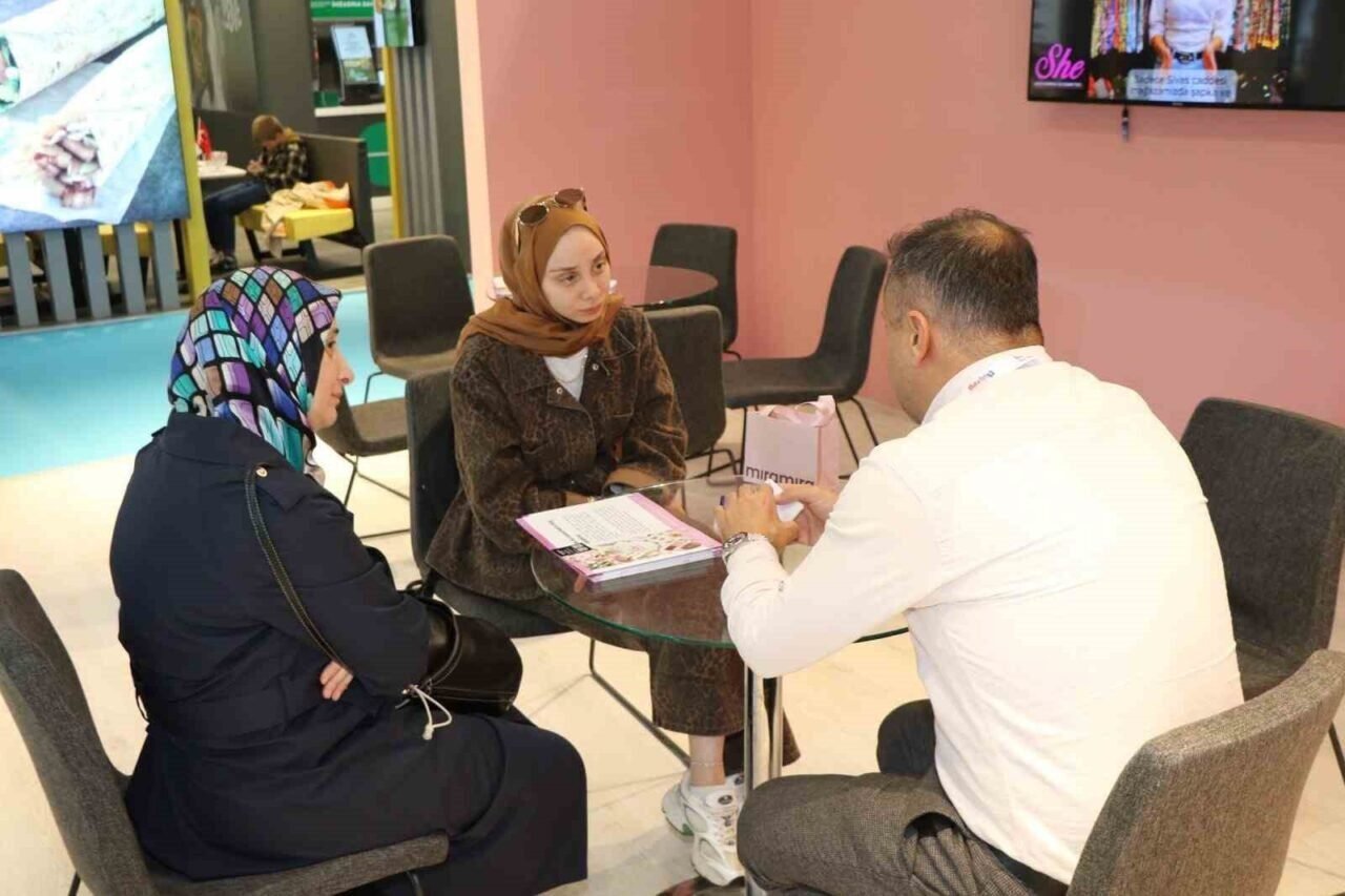 AYTO’lu kadın girişimciler fuara katıldı