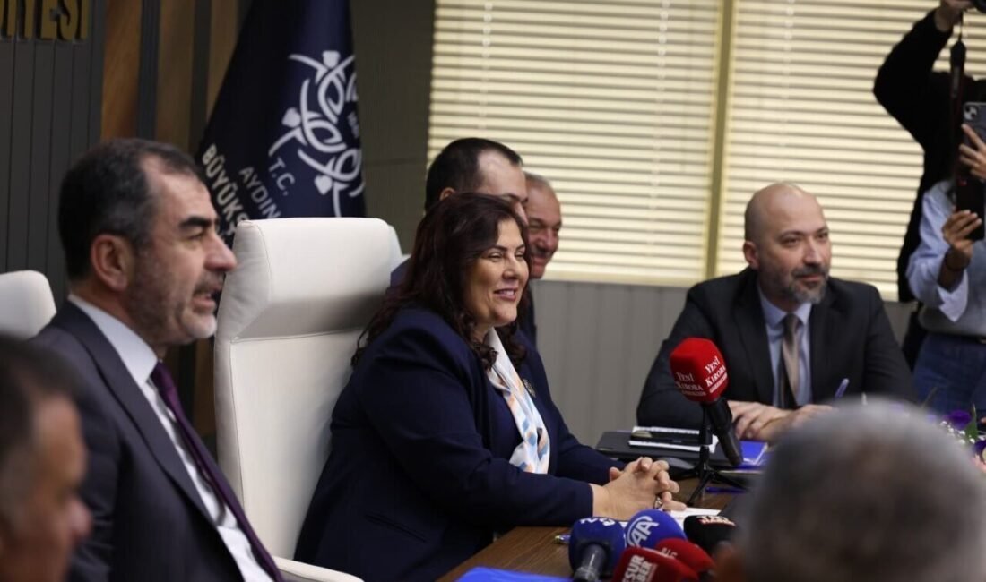 Başkan Arıkan: “Söke, tarihinin en büyük ulaşım yatırımını alıyor” Aydın Büyükşehir Belediyesi ve Ulaştırma ve Altyapı Bakanlığı iş birliğiyle