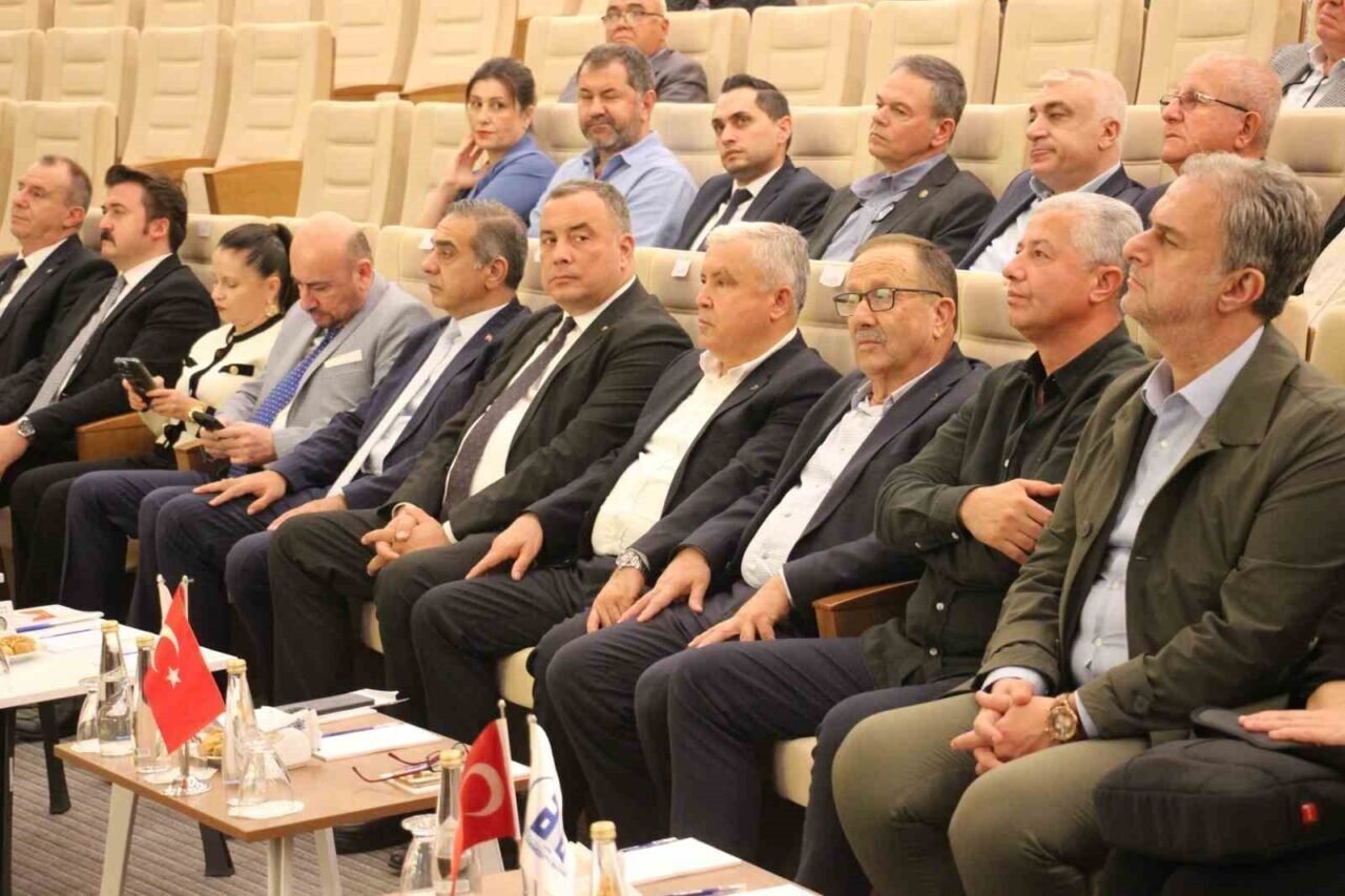 Başkan Çondur: "Türkiye, dünya zeytinyağı üretiminde ikinci sırada yer alıyor"