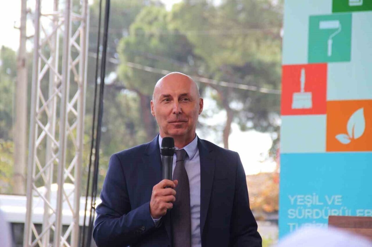 Birgi’de umut dolu etkinlik: SENTRUM genç gönüllü buluşması düzenlendi