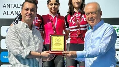 2025 Yılında katıldığı tüm yarışları zaferle taçlandıran Denizlili Milli bisikletçi