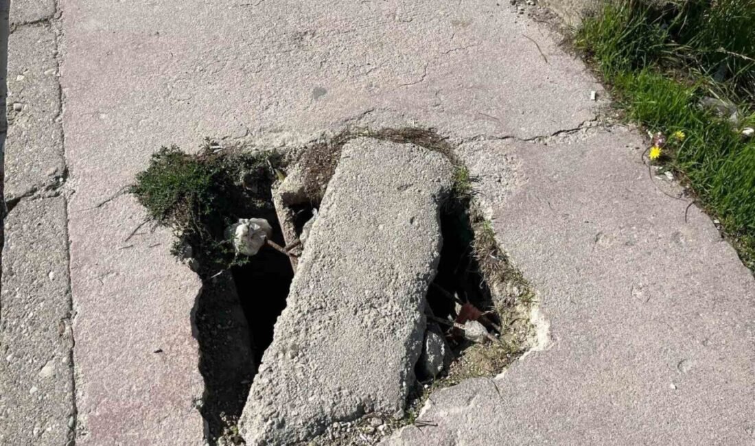 DENİZLİ (İHA) – Denizli’nin Buldan ilçesine bağlı Cumhuriyet Mahallesi’nde eski