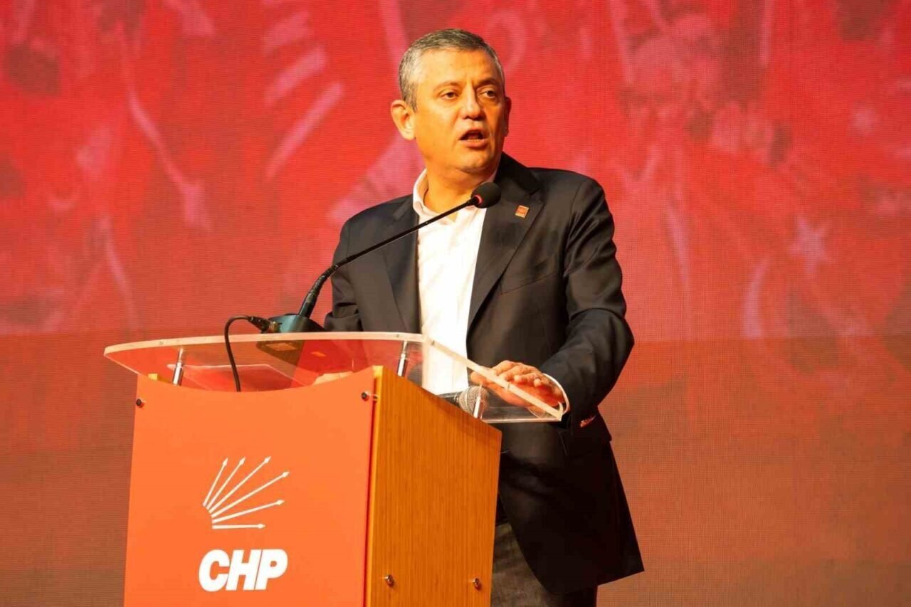 CHP Genel Başkanı Özel memleketi Manisa’da konuştu