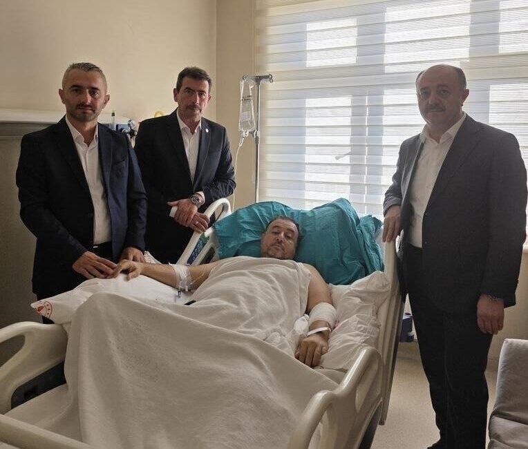 Denizli’nin Merkezefendi ilçesinde, okuldaki kantin işletmecisi tarafından silahlı saldırıya uğrayan
