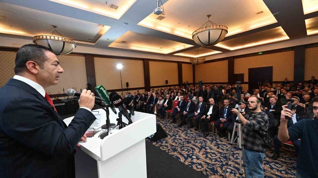 DTO Başkanı Erdoğan; "Dijitalleşemeyen işletmelerin küresel rekabette geri kalma riskleri artıyor"