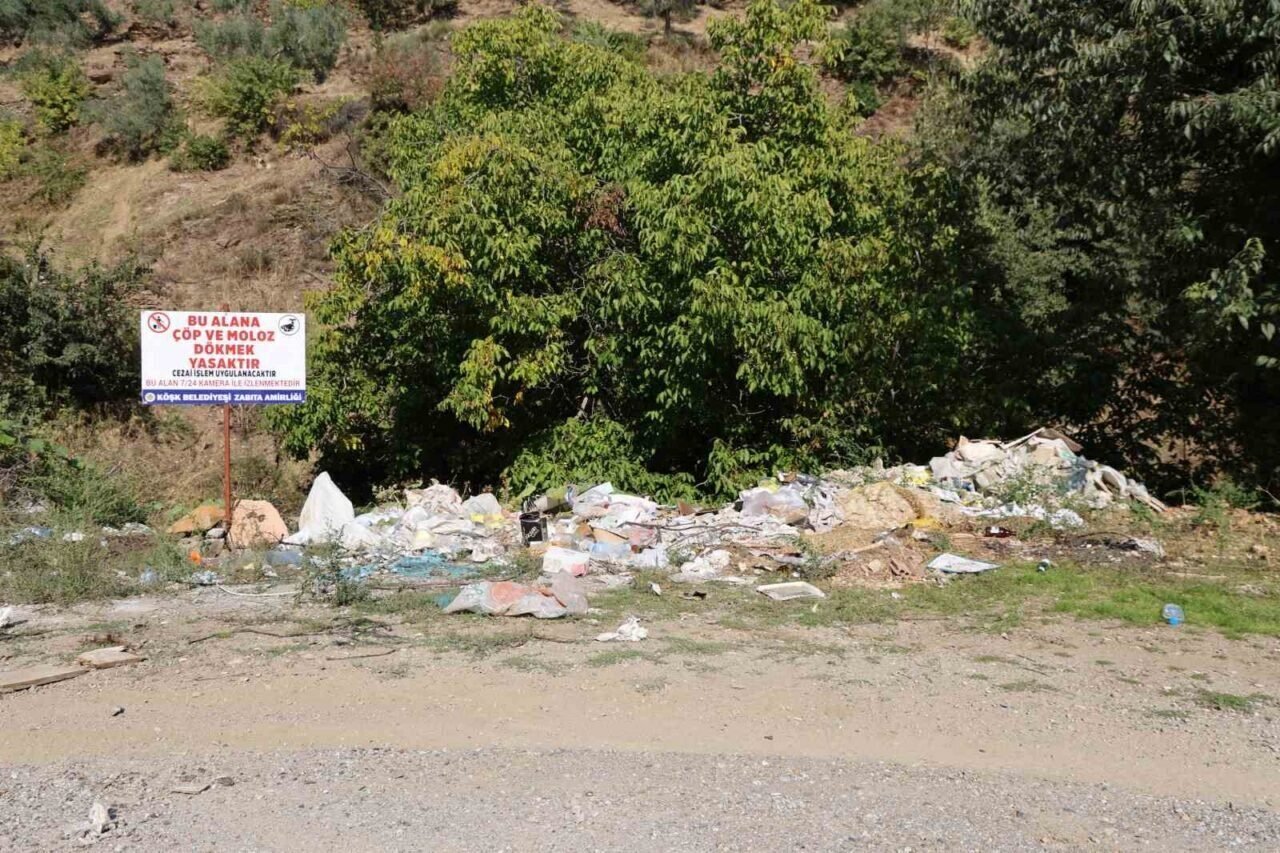 Duyarsız vatandaşlar uyarı tabelalarına aldırış etmedi