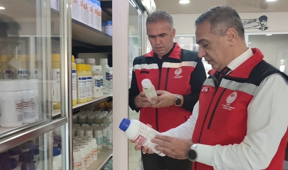 Efeler’de zirai ilaç ve gübre bayileri denetlendi Aydın’ın Efeler ilçesinde sahaya inen il tarım ekipleri, zirai ilaç