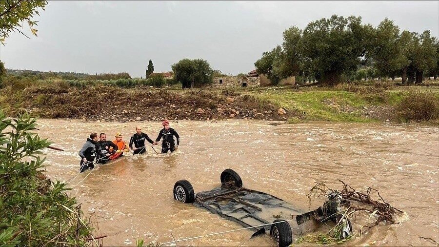 Foça’da sele kapılan kişinin kimliği belirlendi