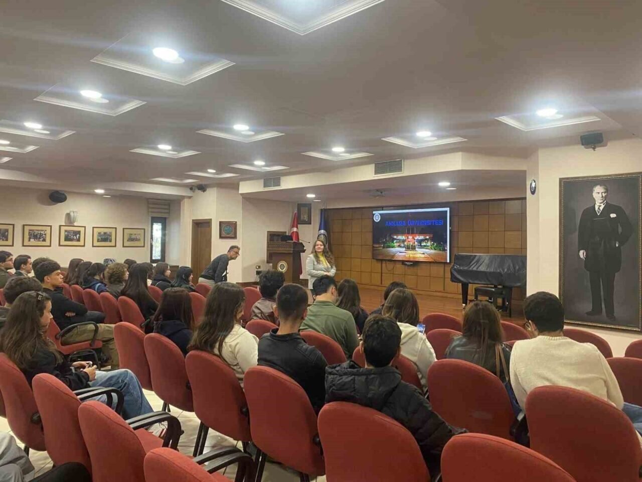 Geleceğin üniversitelileri, kampüsleri yerinde gördü