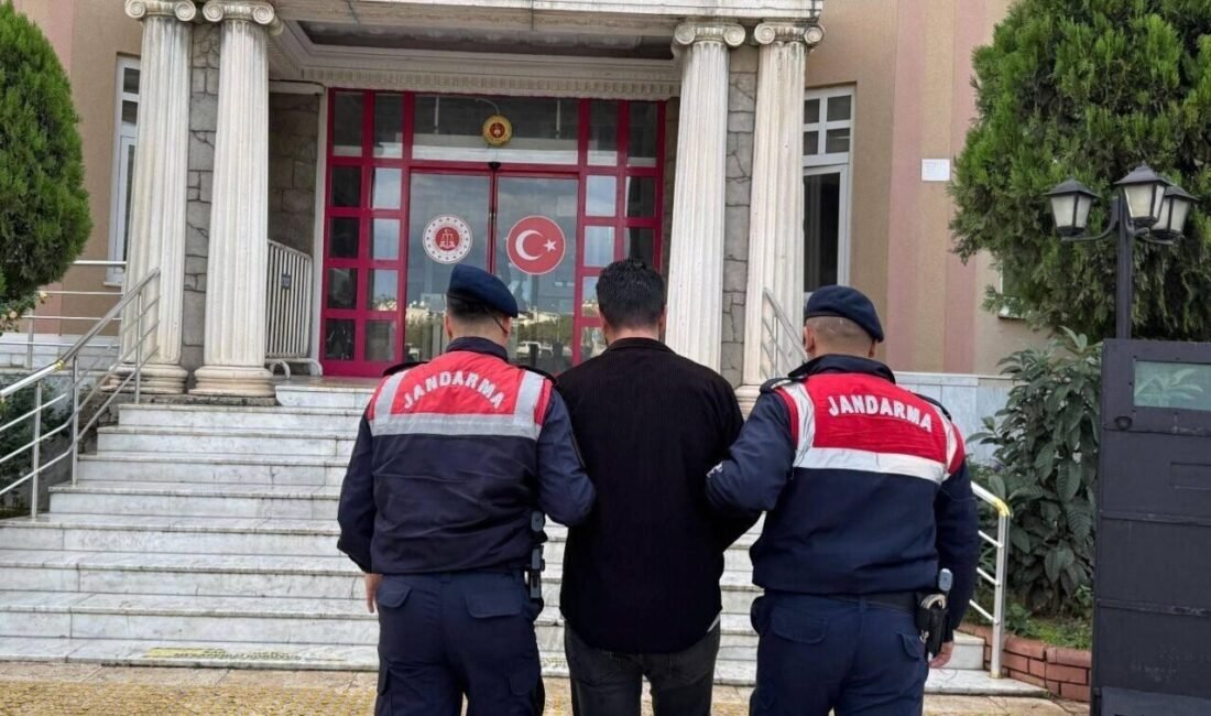 Aydın’ın Didim ilçesinde hırsızlık suçundan aranan şahıs, jandarma ekiplerince yakalandı.