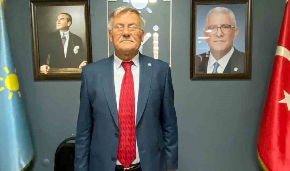 İYİ Parti Alaşehir’de Başkan Ulutaş güven tazeledi İYİ Parti Alaşehir İlçe Teşkilatı’nın olağan kongresinde mevcut başkan Bahattin