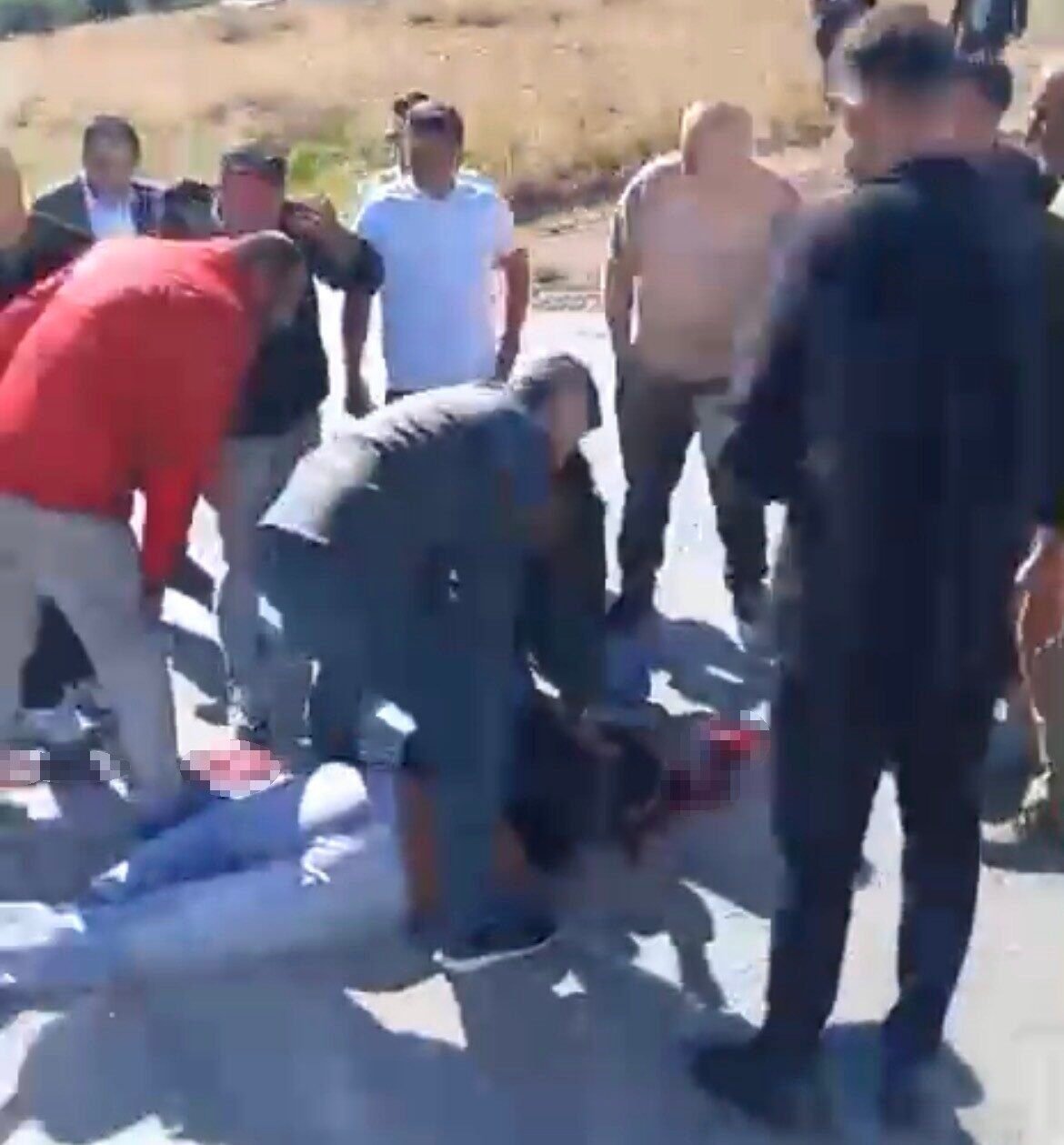 İzmir’de otomobil ile motosiklet çarpıştı: 15 yaşındaki sürücü hayatını kaybetti