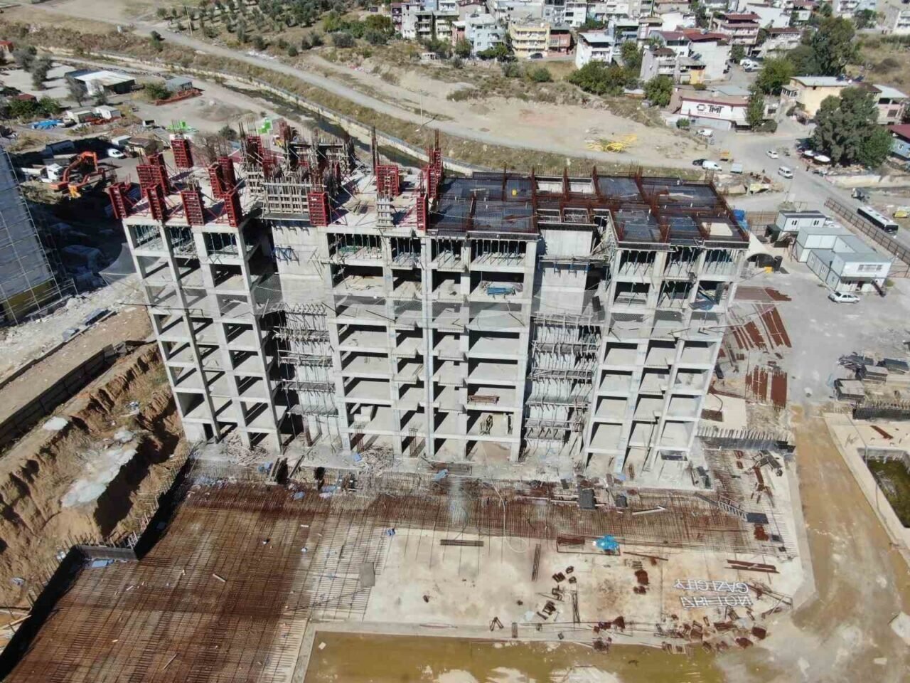 İzmir’deki kooperatif mağdurları çözüm bekliyor