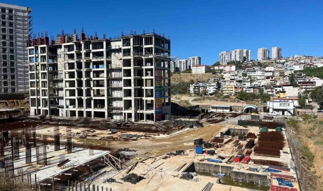 İzmir’in Gaziemir ilçesinde İZBETON ve EGEŞEHİR öncülüğünde başlatılan kentsel dönüşüm