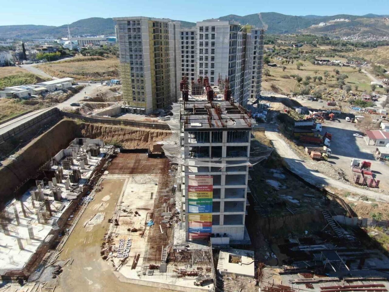 İzmir’deki kooperatif mağdurları çözüm bekliyor