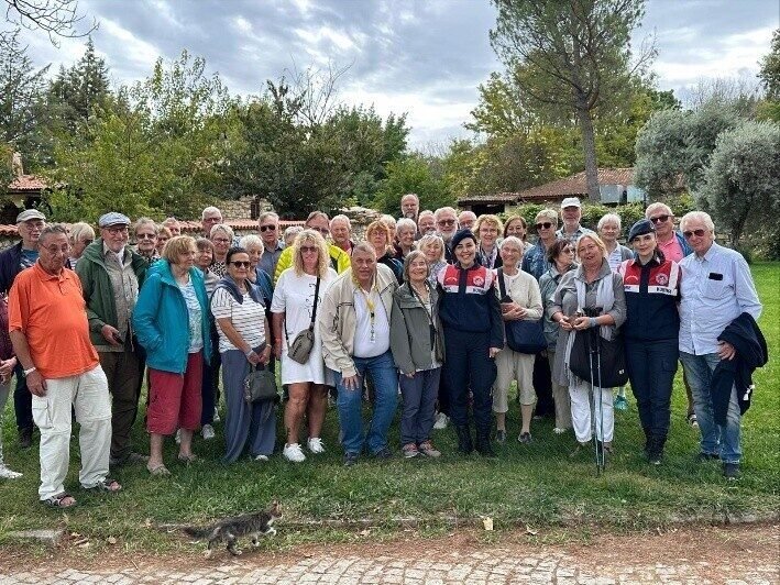 Aydın’ın Karacasu ilçesinde bulunan Afrodisias Antik Kenti’ni ziyaret eden vatandaşlar,