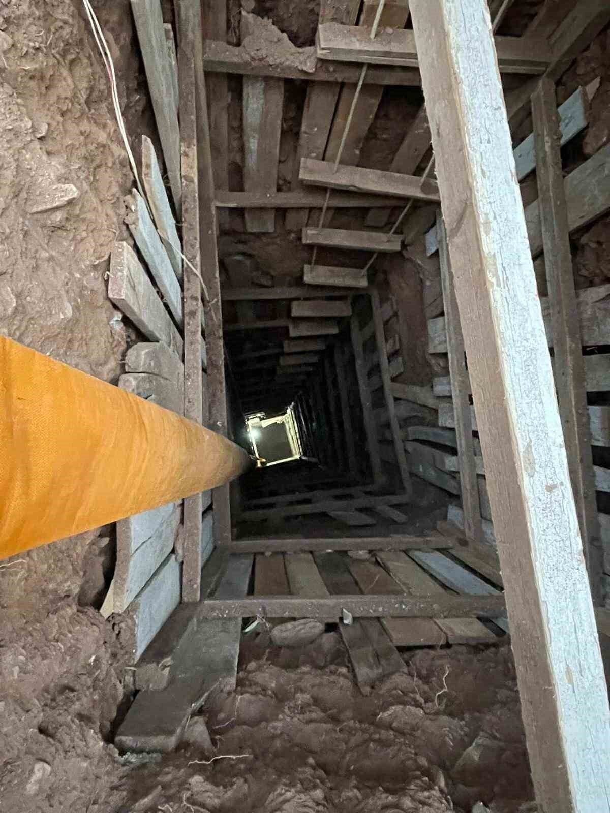 Jandarmadan kaçak kazıya suçüstü