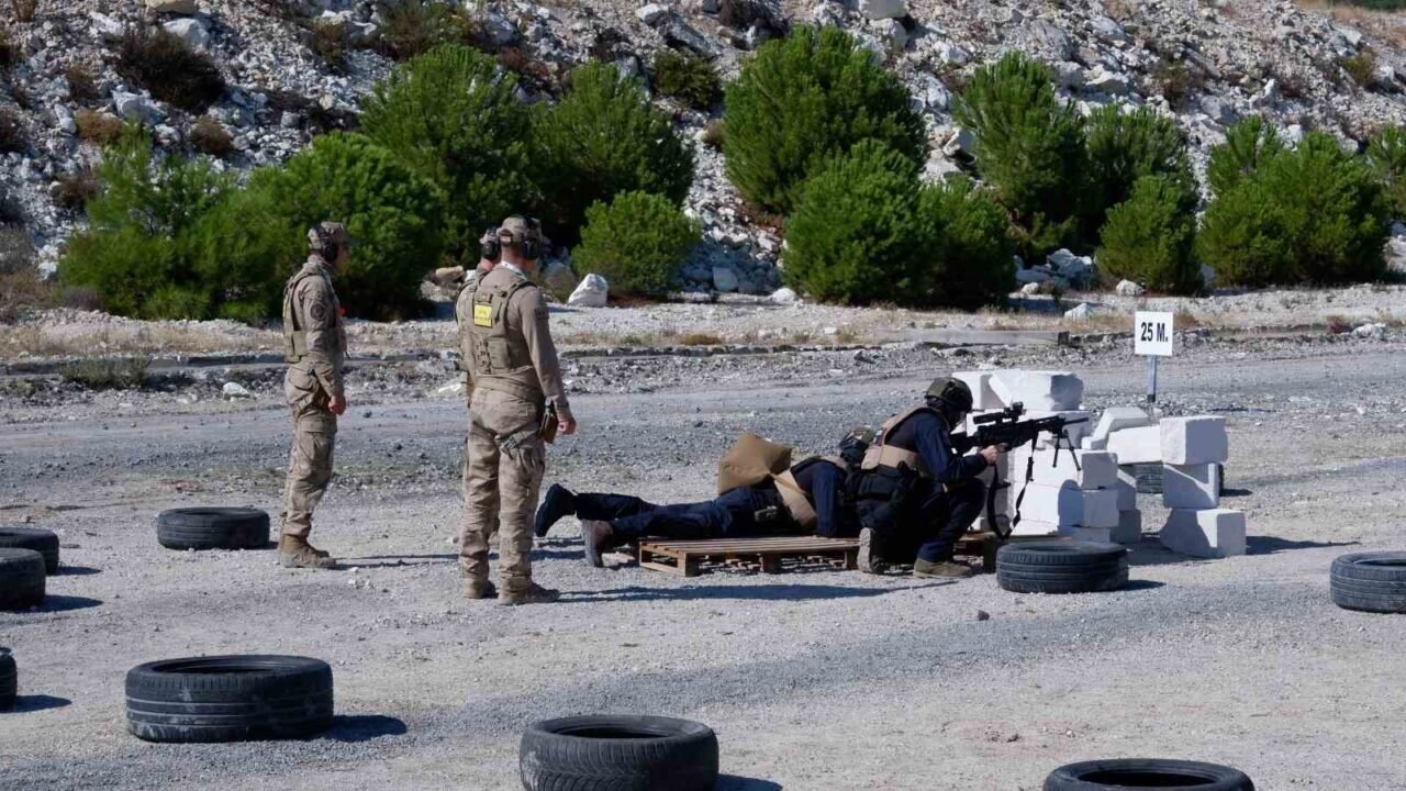 Jandarma’ya yeni atış okulu: Orgeneral Çardakcı’dan Boran VII Finali’nde anlamlı açılış