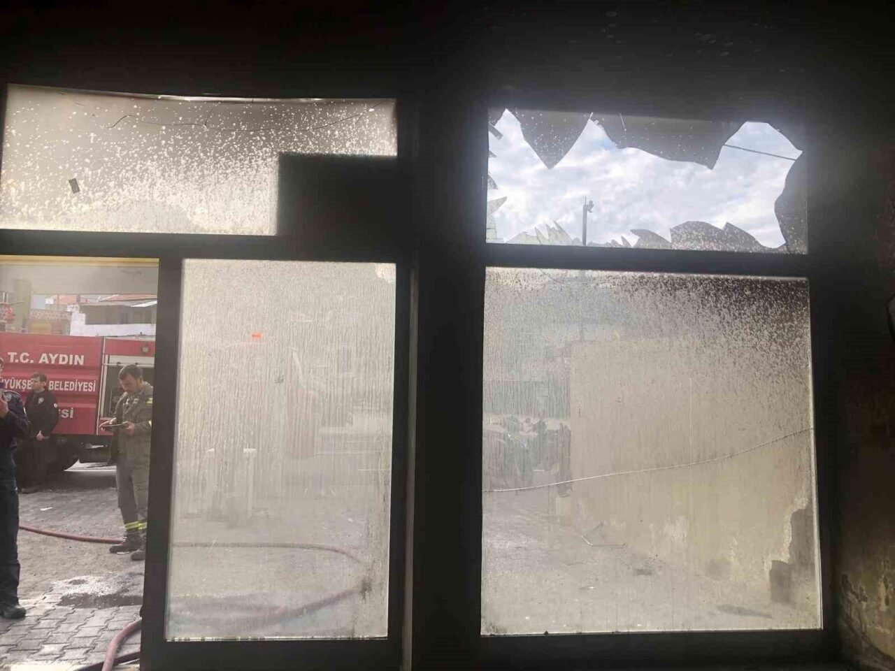 Karpuzlu’da iş yeri yangını