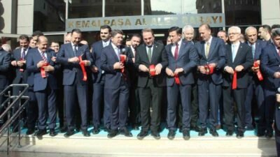 Adalet Bakanı Yılmaz Tunç, İzmir’de Kemalpaşa Adalet Sarayı açılış ve