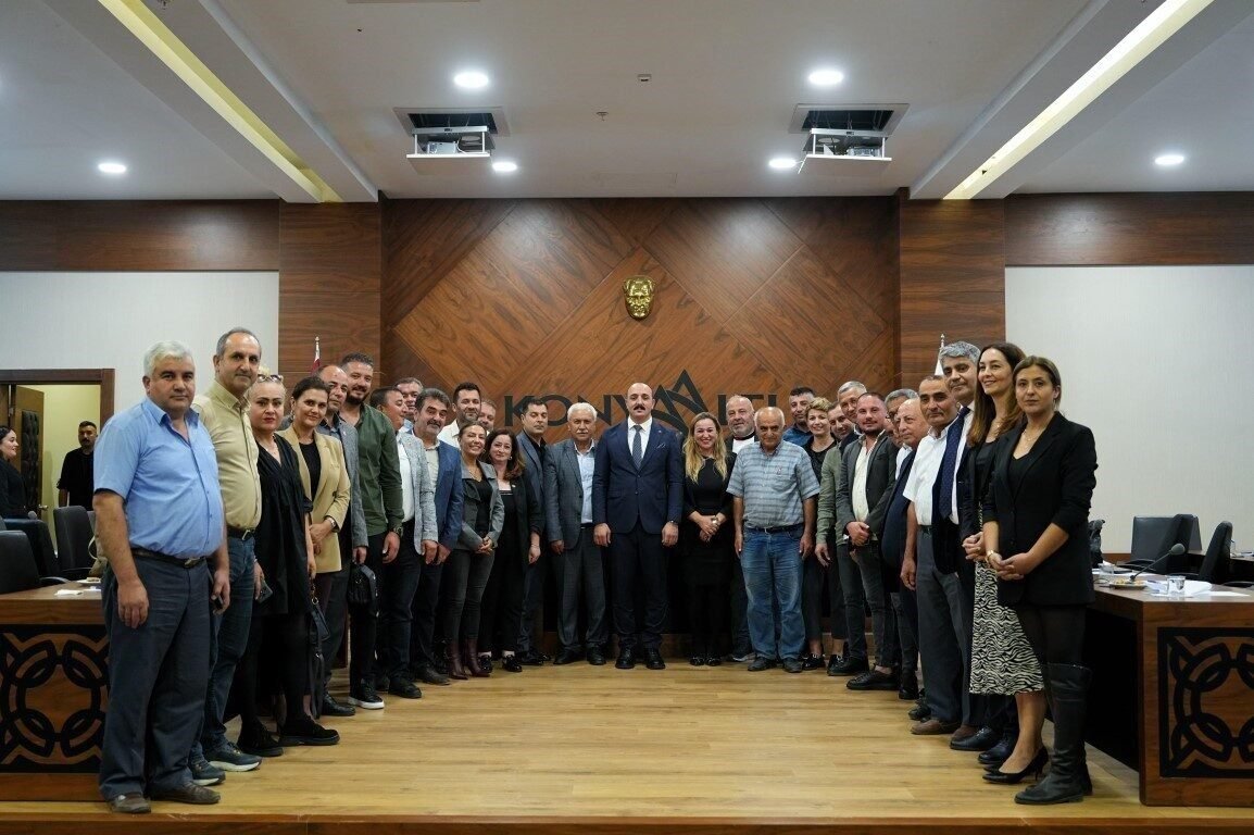 Konyaaltı Muhtarlar Meclisi’nde mahallelerin sorunları ve çözüm önerileri ele alındı