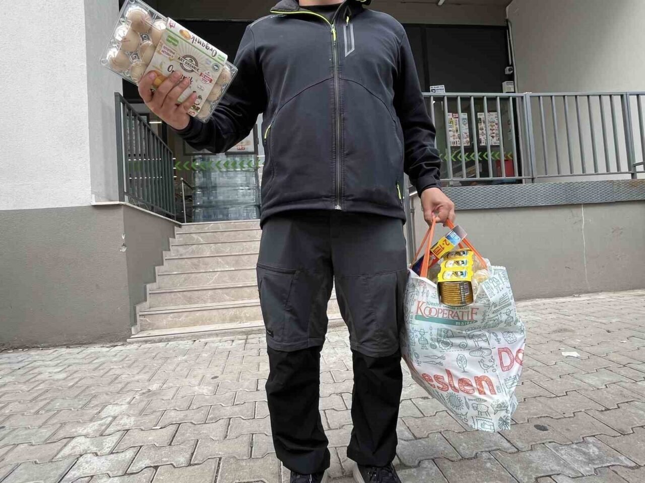 Korumadan çıktı, koruyan el oldu