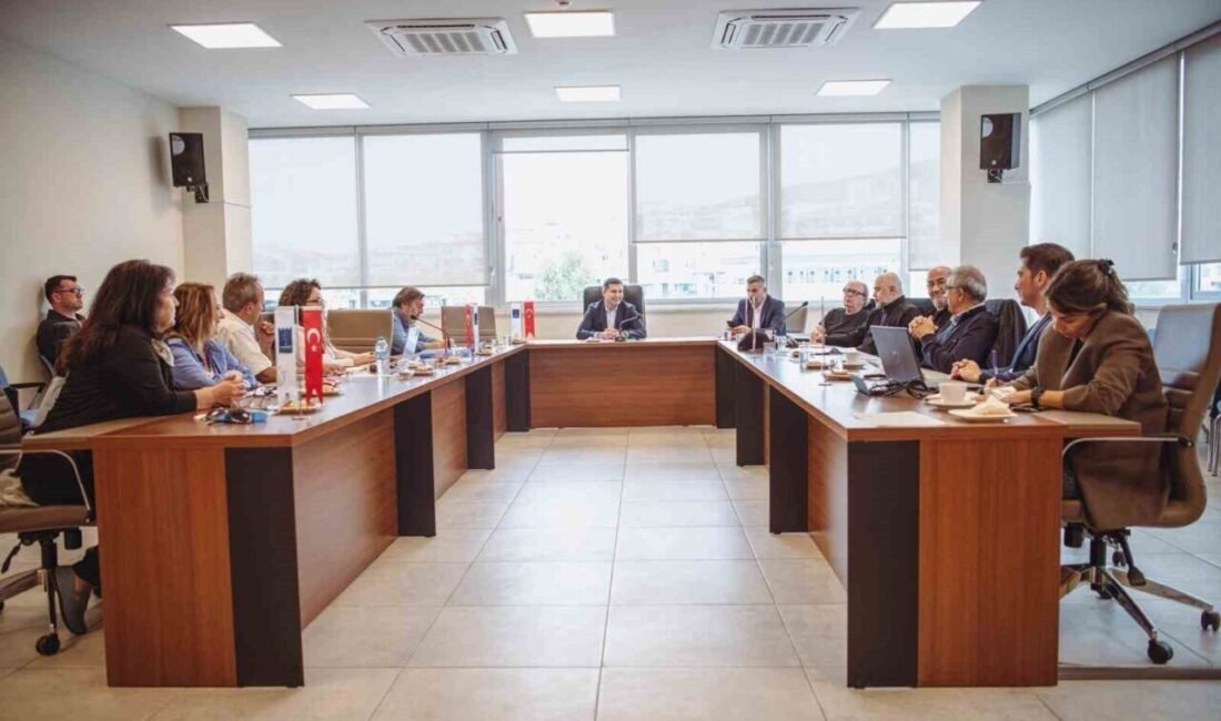 Kuşadası Belediyesi mevcut otogar alanında ödüllü bir mimari projeyle kente