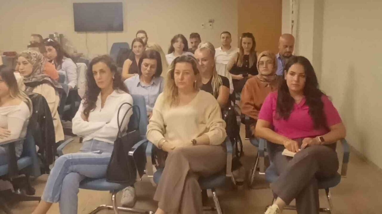 Manavgat’ta sağlık çalışanlarına EKG eğitimi