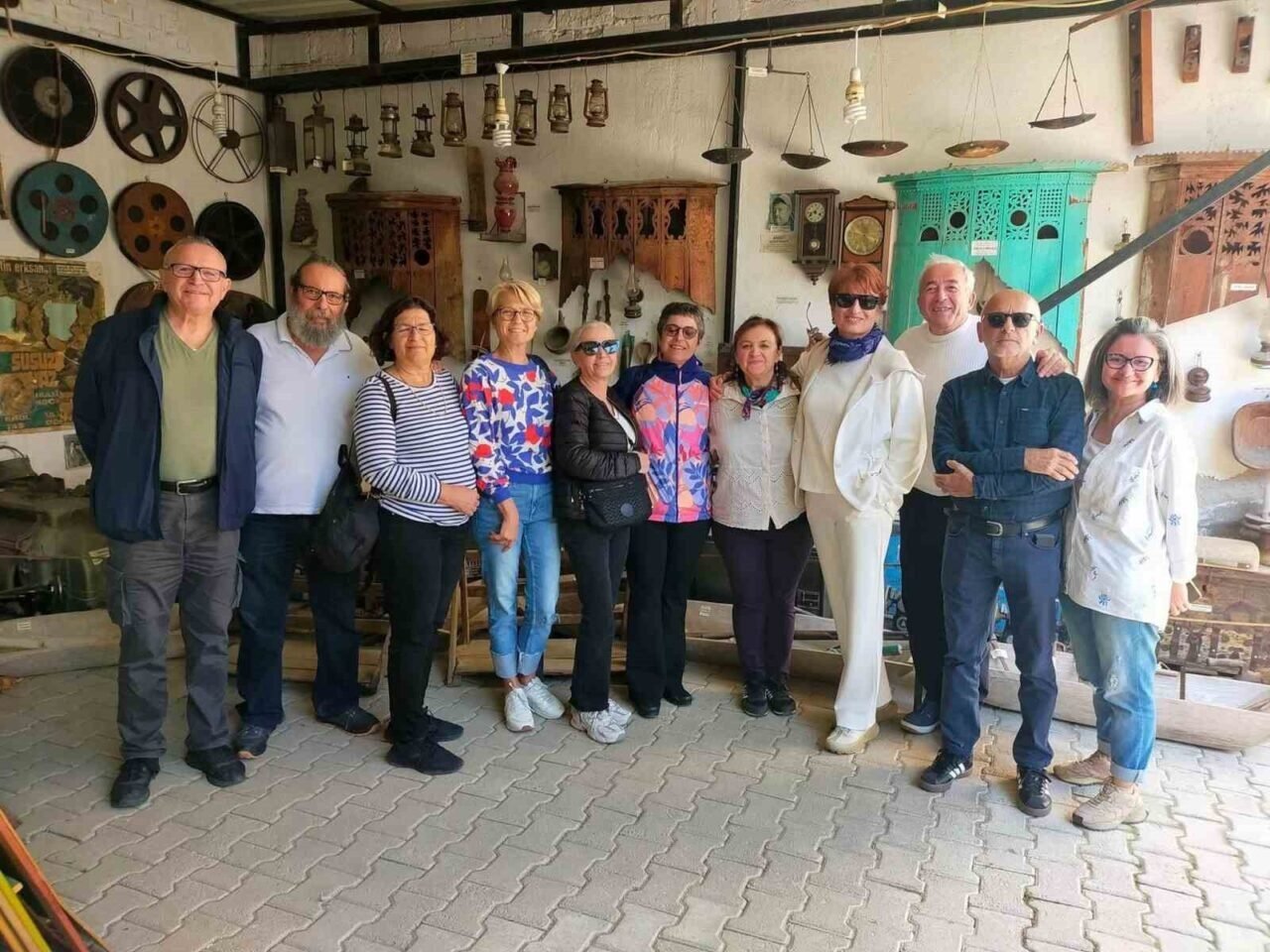 Manisa Lisesi mezunlarından SADER Müzesine yoğun ilgi