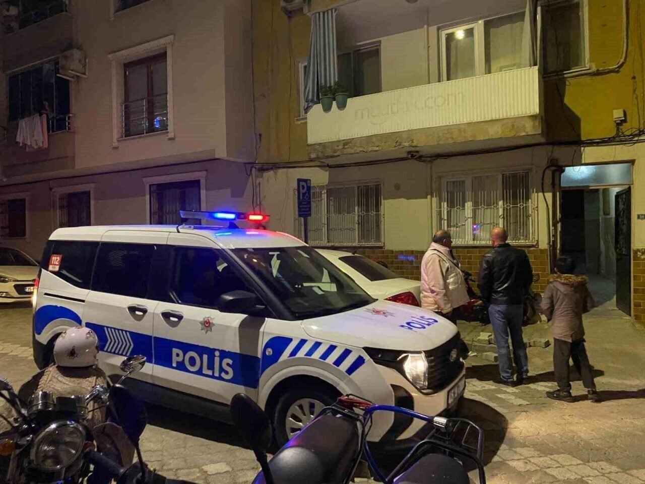 Manisa’da kocası tarafından tüfekle vurulan kadın hayatını kaybetti Manisa’da kocası tarafından tüfekle vurulan kadın hayatını kaybetti