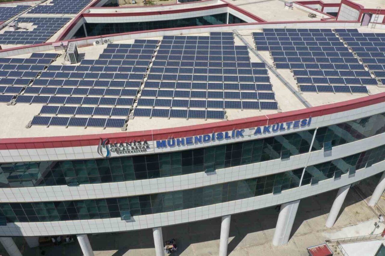 MCBÜ kampüsü elektrik ihtiyacını Enerjisa ile güneşten sağlayacak